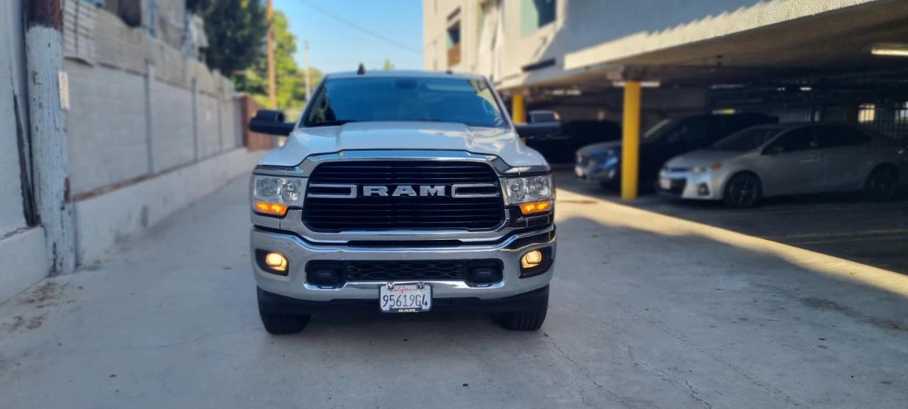2020 Ram 2500 - Image 2 of 19