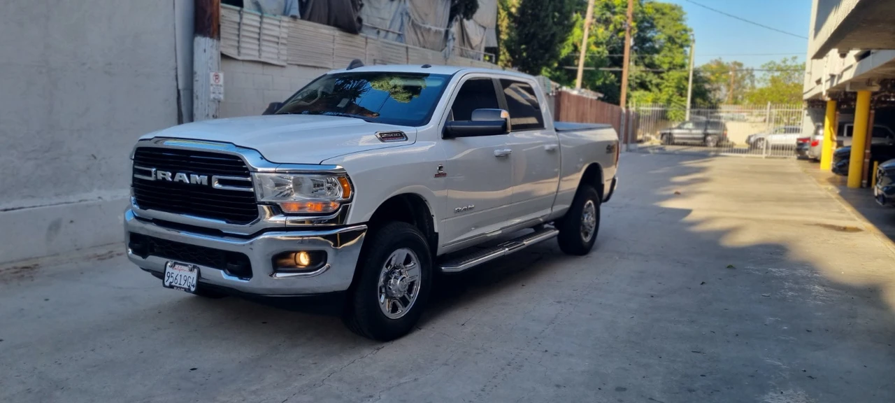 2020 Ram 2500 - Image 3 of 19