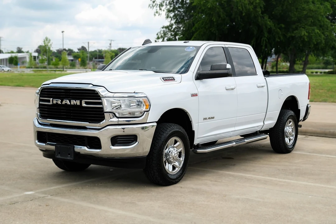2020 Ram 2500 - Image 2 of 31
