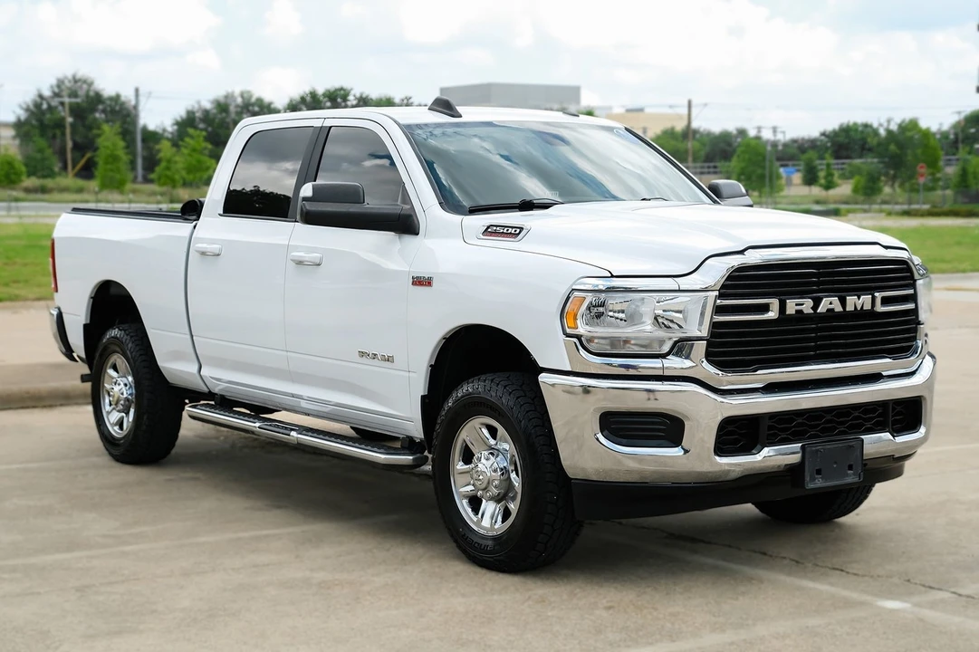 2020 Ram 2500 - Image 7 of 31