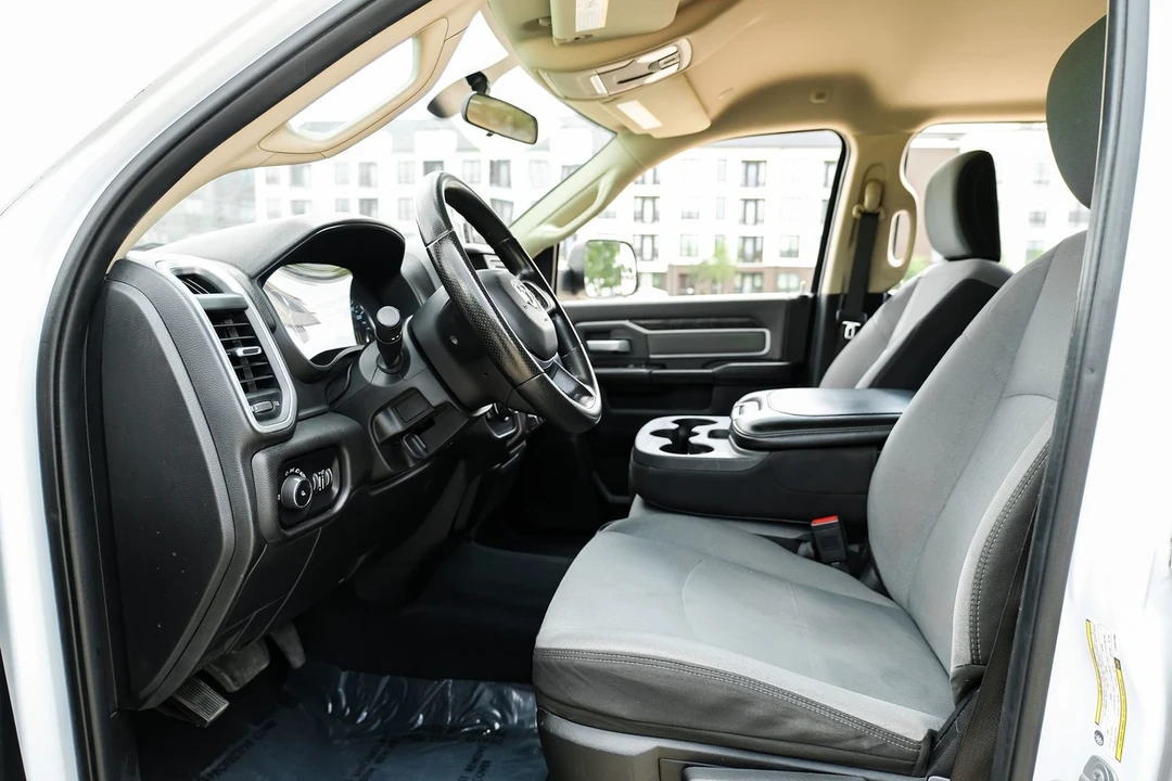 2020 Ram 2500 - Image 5 of 31