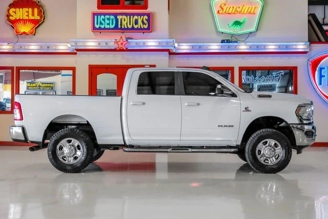 2020 Ram 2500 - Image 10 of 21