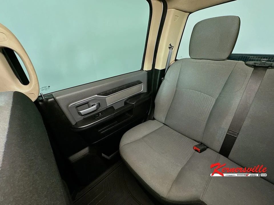 2020 Ram 2500 - Image 12 of 24