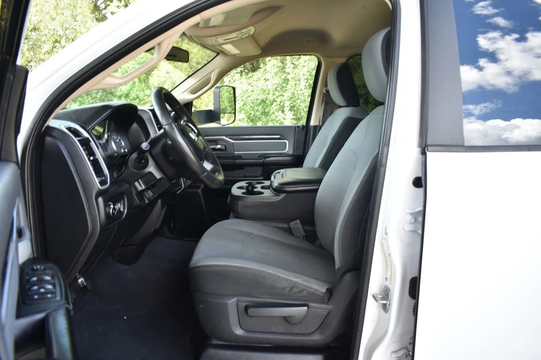 2020 Ram 2500 - Image 10 of 12