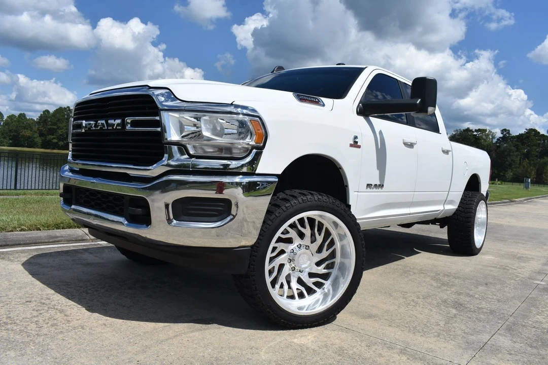 2020 Ram 2500 - Image 5 of 12