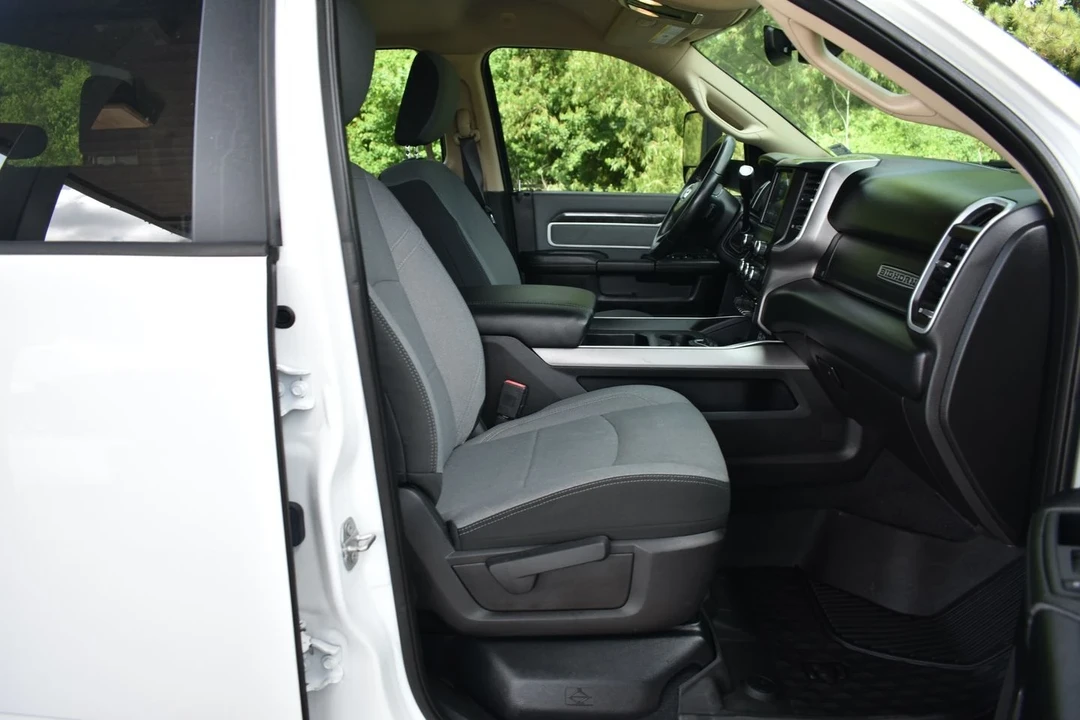 2020 Ram 2500 - Image 16 of 21