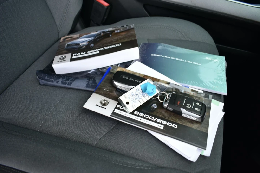 2020 Ram 2500 - Image 17 of 21