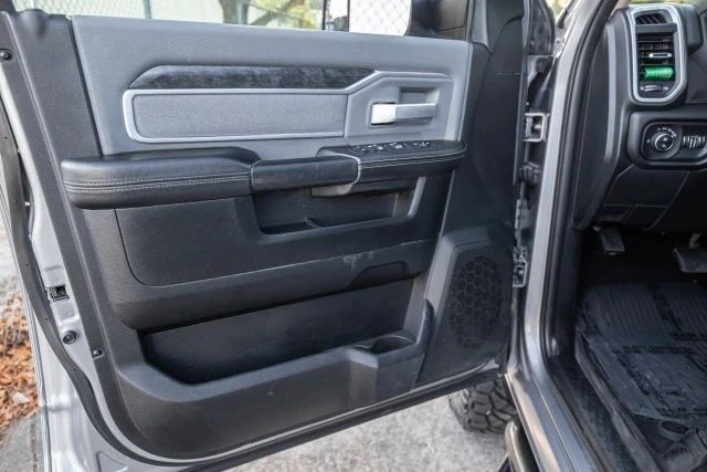 2020 Ram 2500 - Image 17 of 21