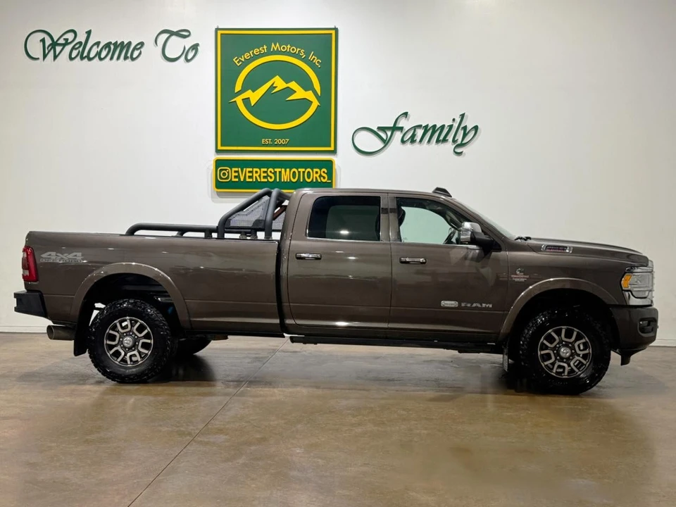 2020 Ram 2500 - Image 2 of 29