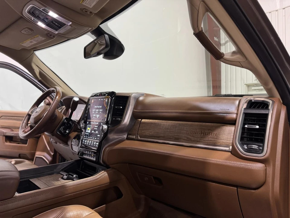 2020 Ram 2500 - Image 12 of 31