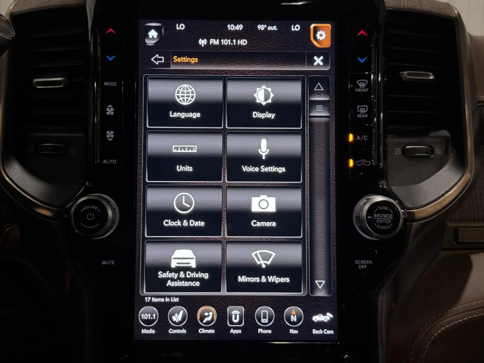 2020 Ram 2500 - Image 15 of 29