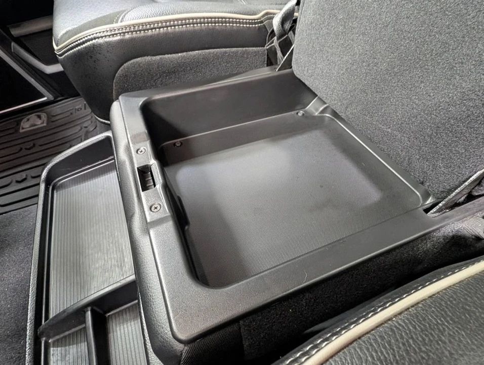 2020 Ram 2500 - Image 15 of 31