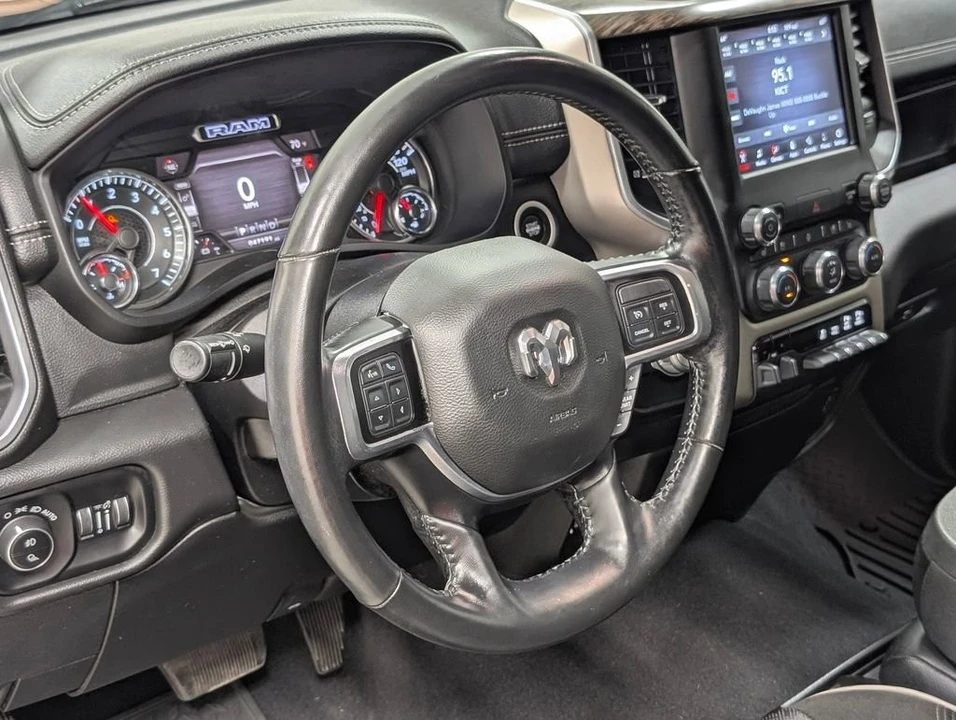 2020 Ram 2500 - Image 12 of 31