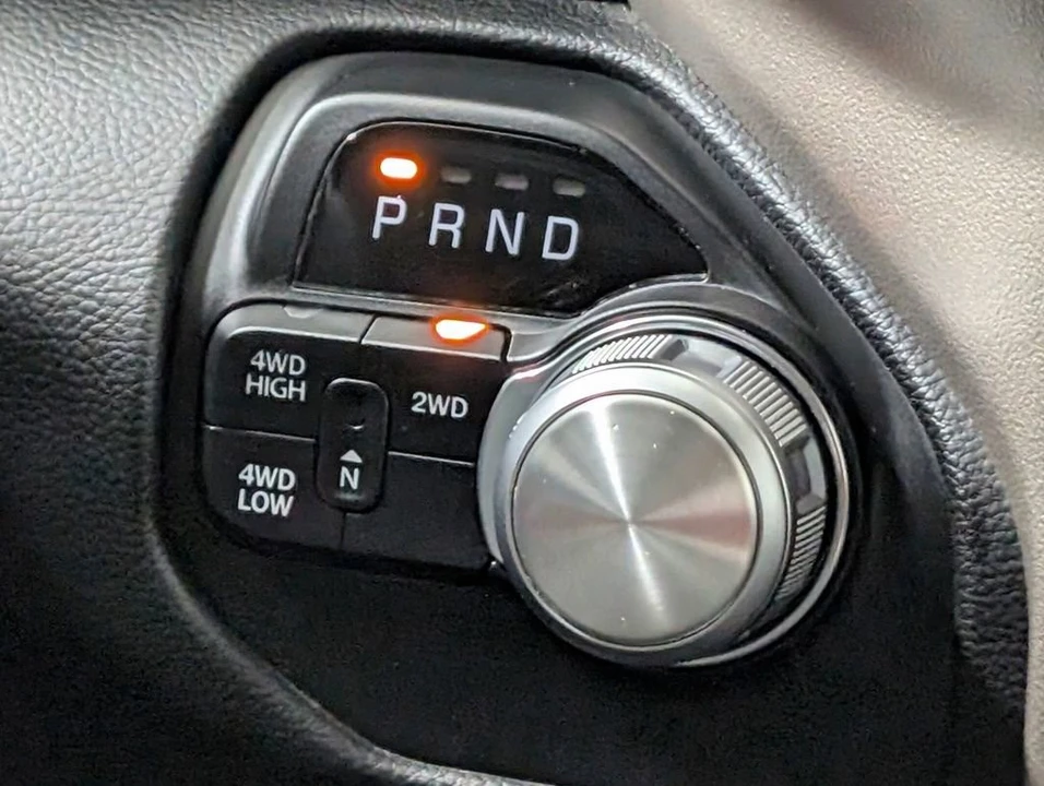 2020 Ram 2500 - Image 6 of 31