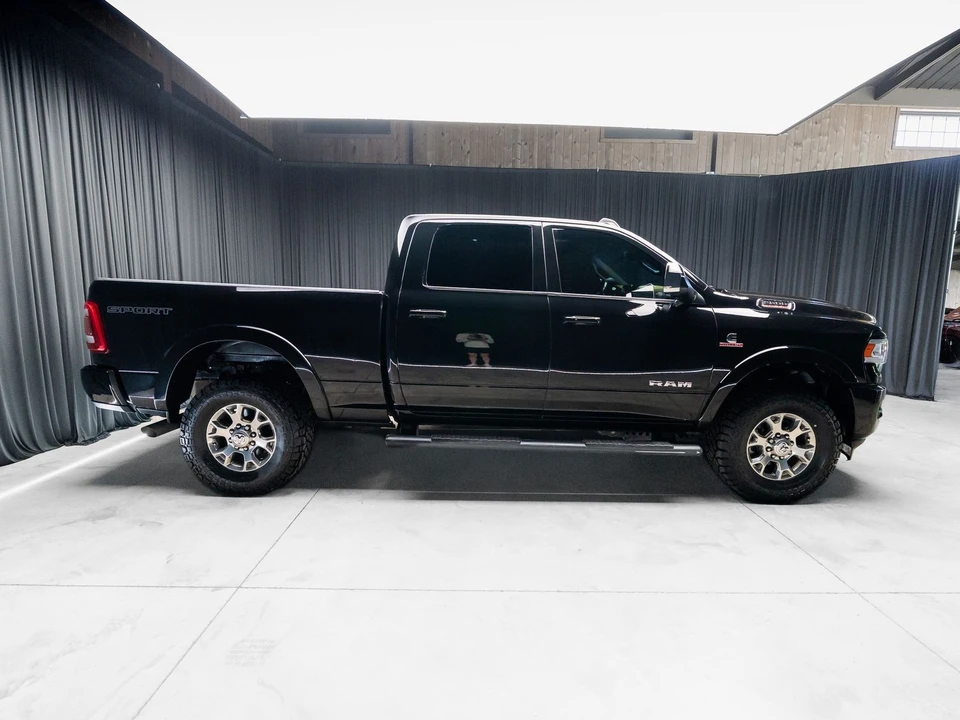 2020 Ram 2500 - Image 9 of 31
