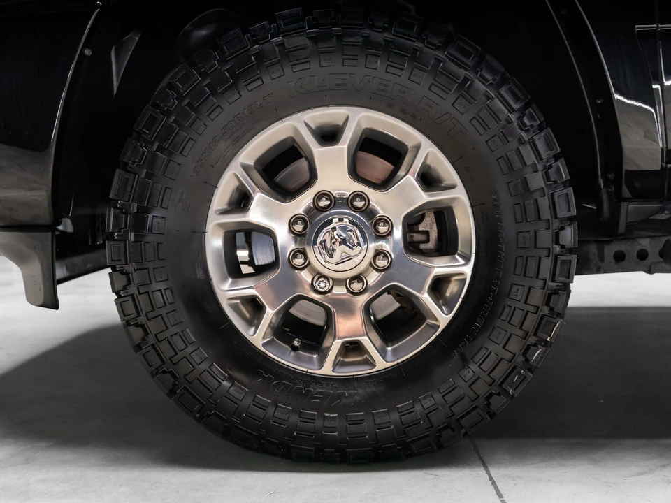 2020 Ram 2500 - Image 19 of 31