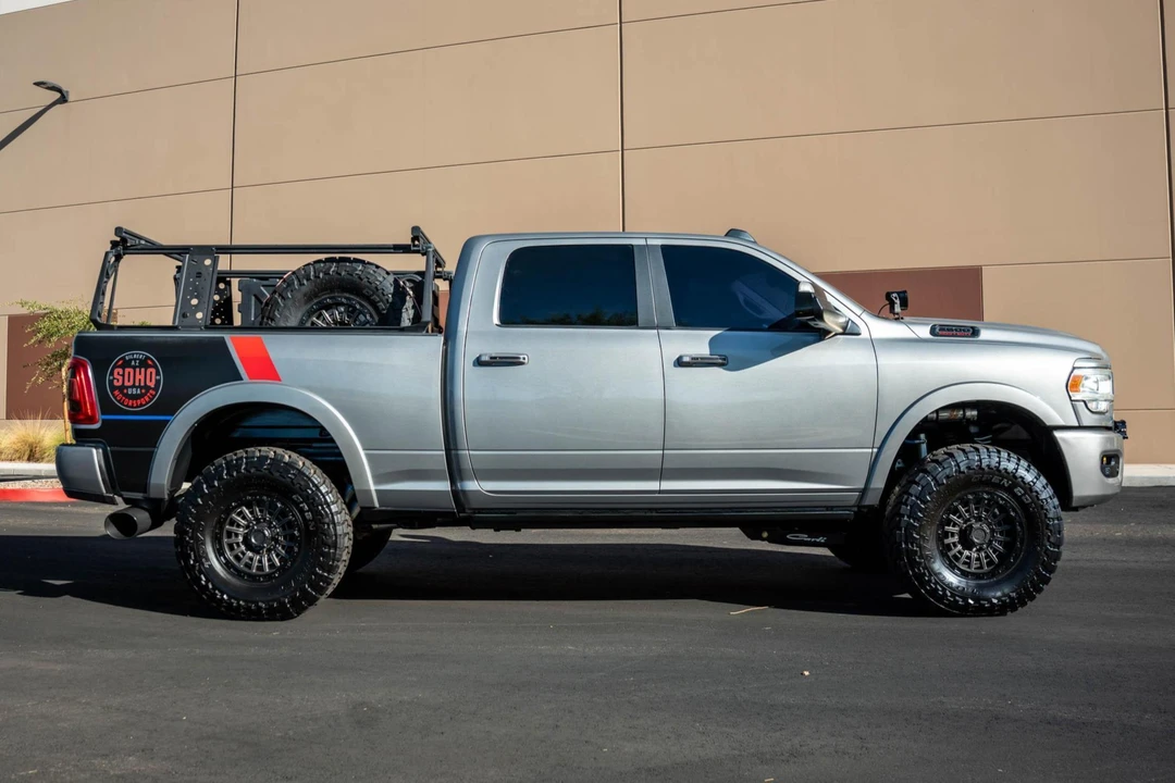 2020 Ram 2500 - Image 3 of 31