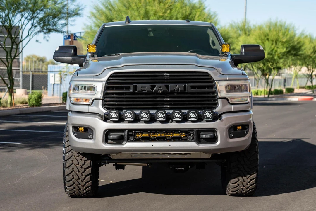 2020 Ram 2500 - Image 2 of 31