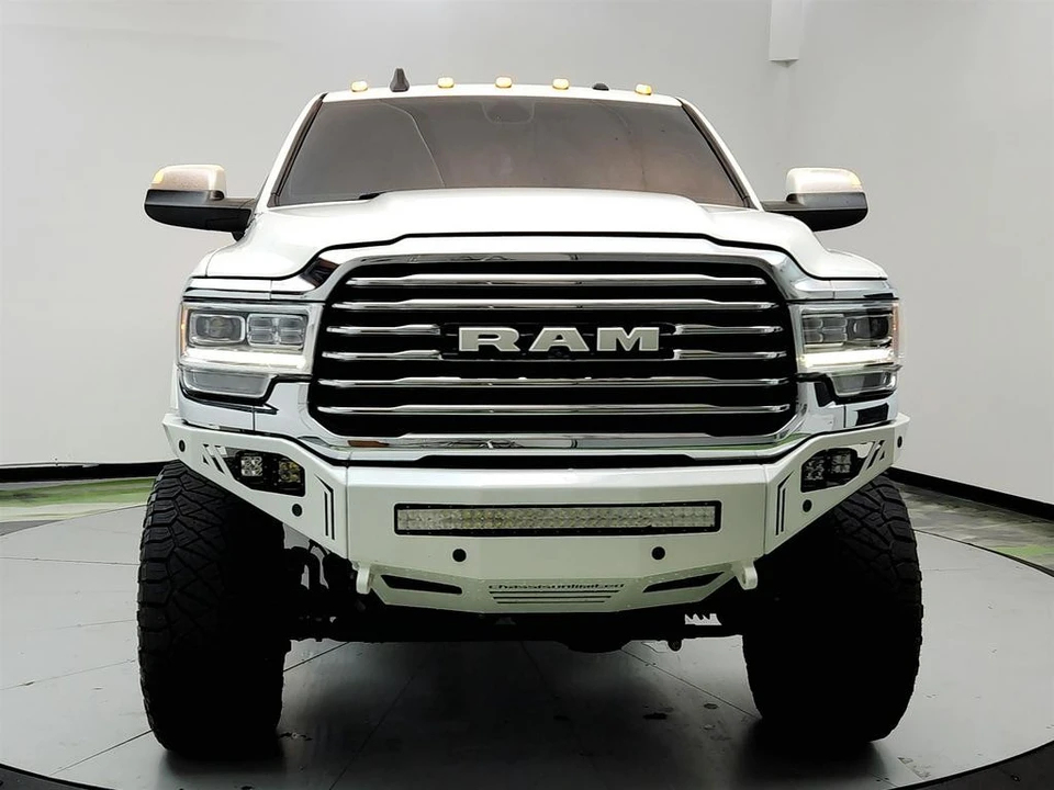 2020 Ram 2500 - Image 2 of 12