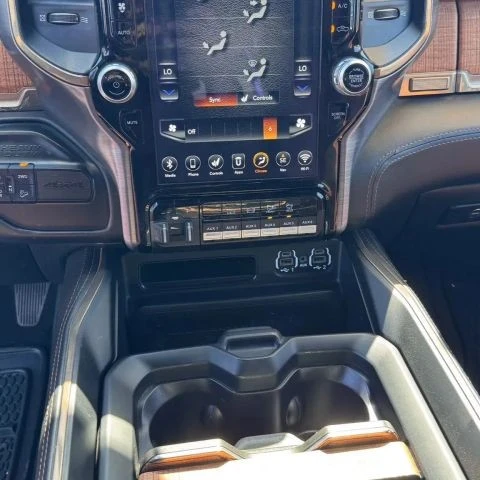 2020 Ram 2500 - Image 14 of 16