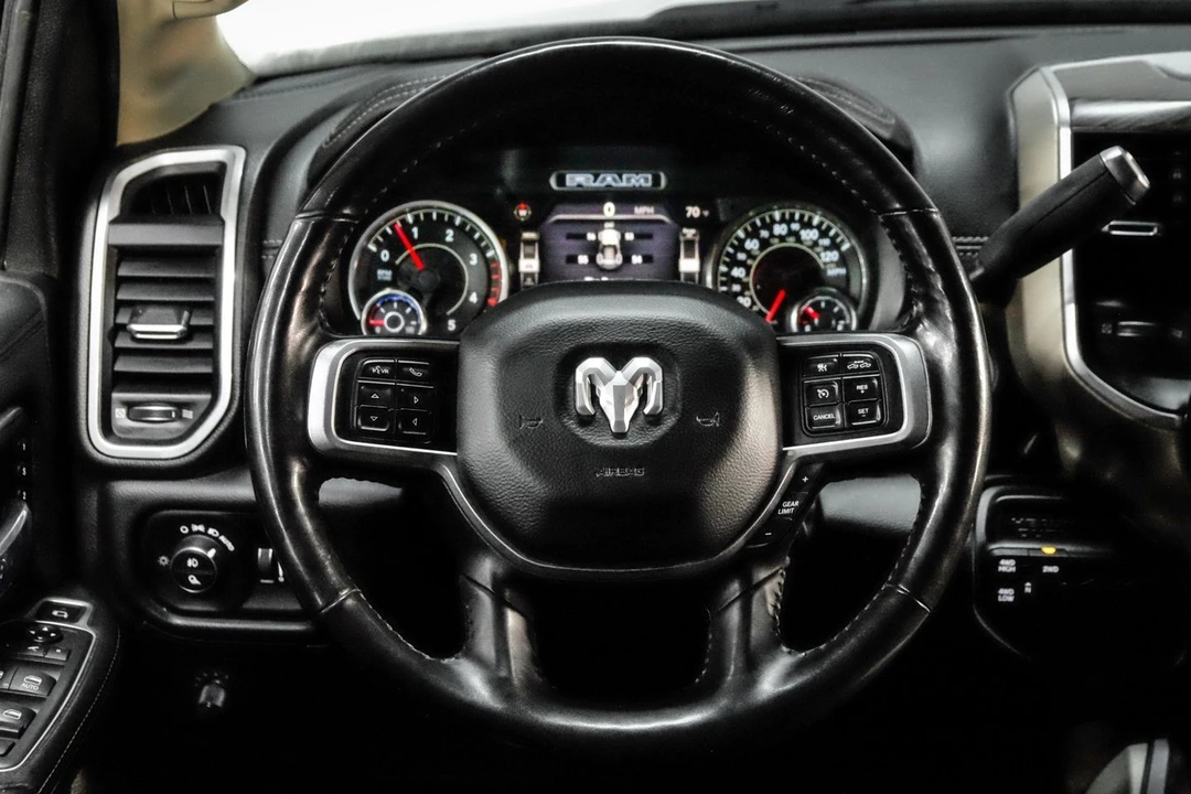 2020 Ram 2500 - Image 17 of 31