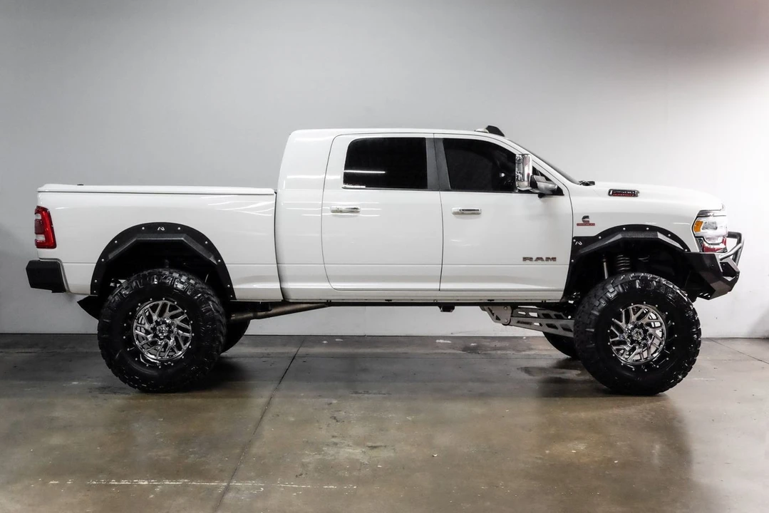 2020 Ram 2500 - Image 8 of 31