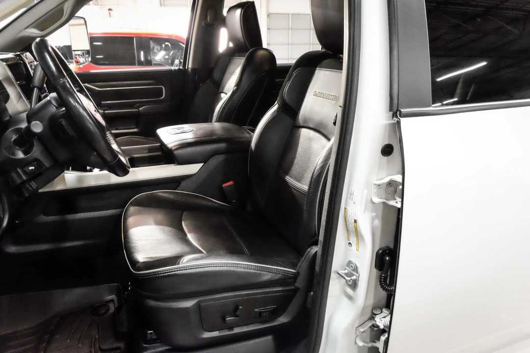 2020 Ram 2500 - Image 4 of 31