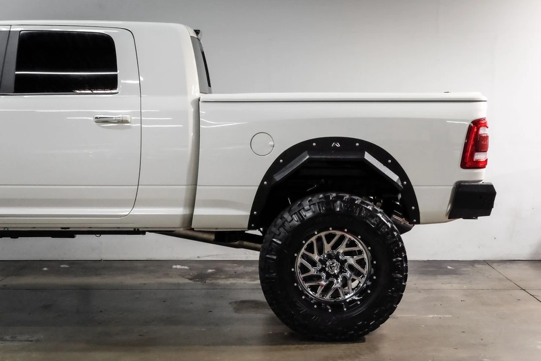 2020 Ram 2500 - Image 14 of 31
