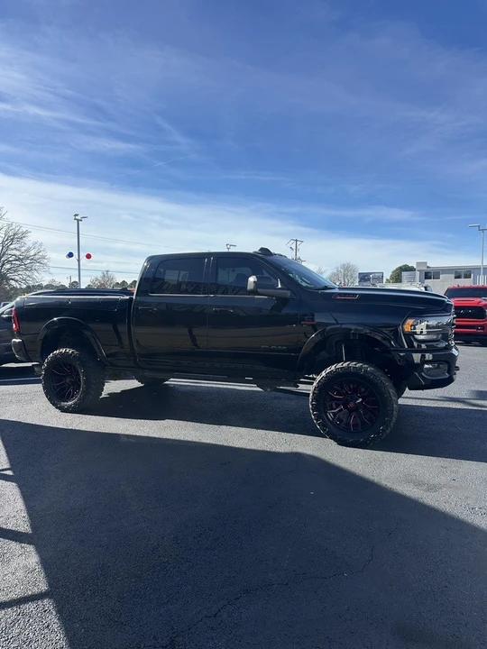 2020 Ram 2500 - Image 3 of 12