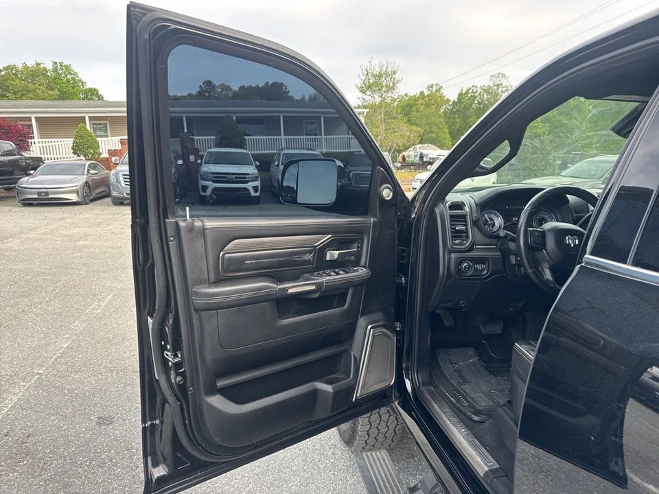 2020 Ram 2500 - Image 25 of 31
