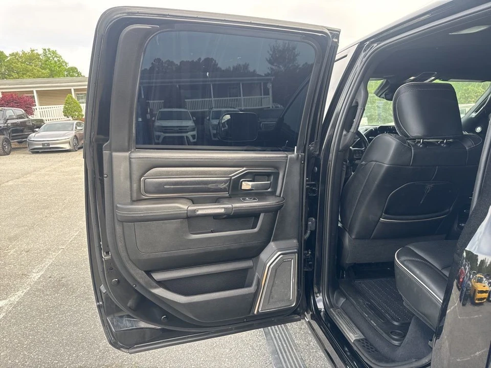2020 Ram 2500 - Image 27 of 31