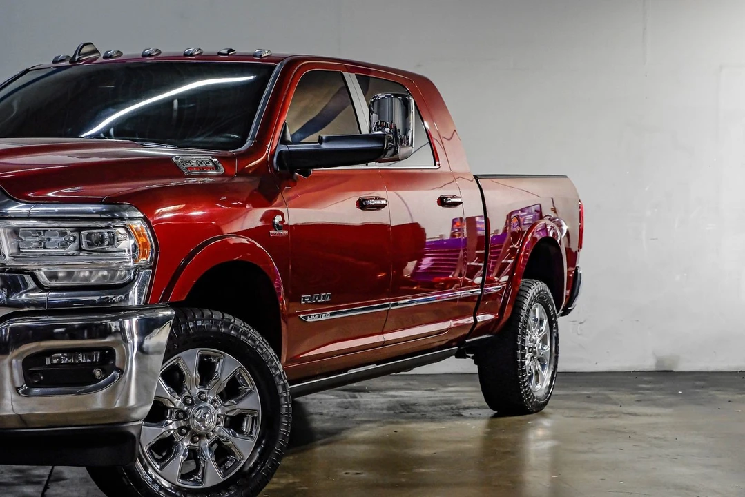 2020 Ram 2500 - Image 10 of 21