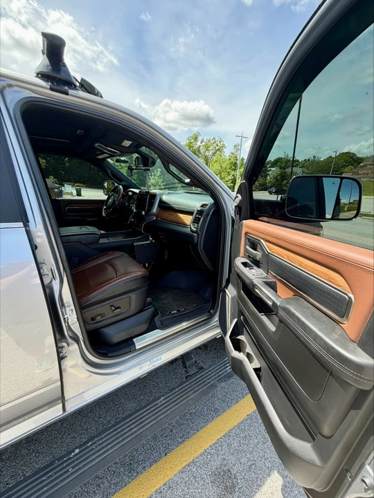 2020 Ram 2500 - Image 20 of 29