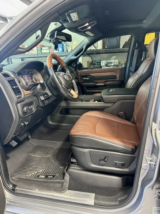 2020 Ram 2500 - Image 13 of 29