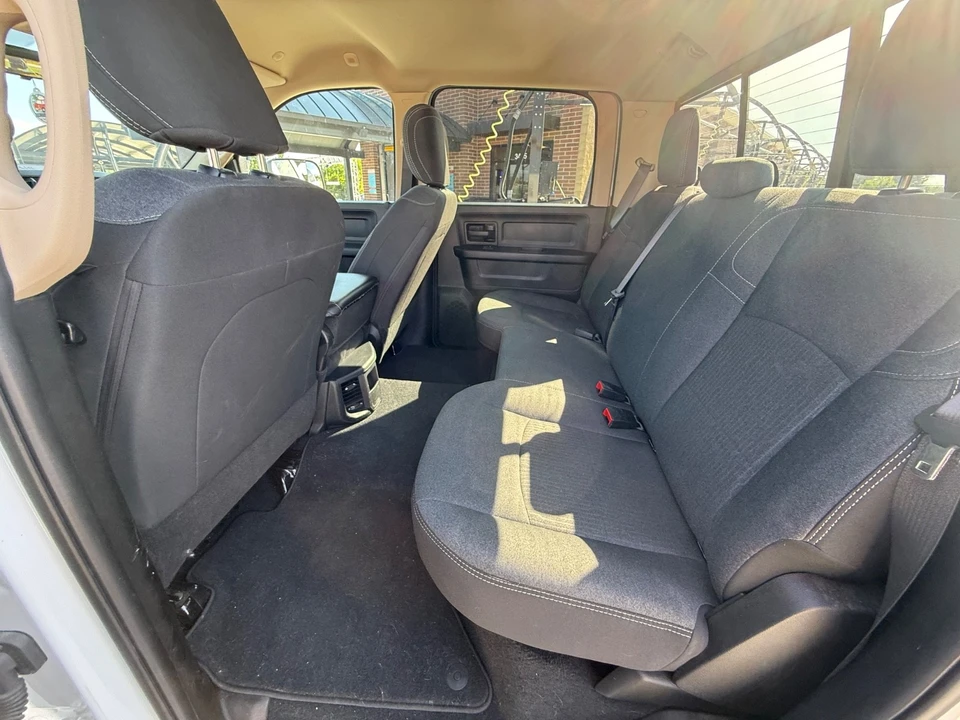 2020 Ram 2500 - Image 4 of 11