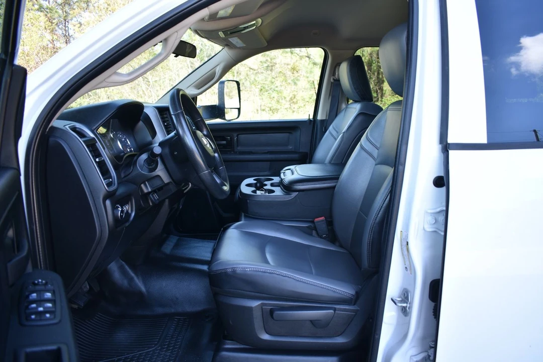 2020 Ram 2500 - Image 10 of 21