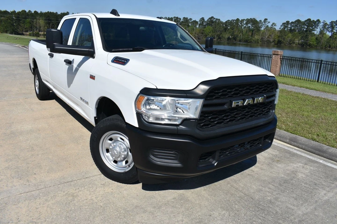 2020 Ram 2500 - Image 2 of 21