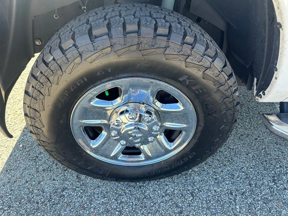 2020 Ram 2500 - Image 7 of 12