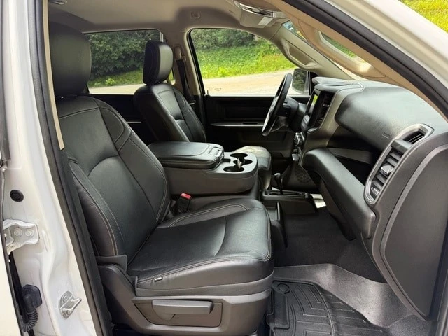 2020 Ram 2500 - Image 17 of 28