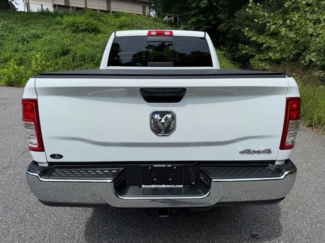 2020 Ram 2500 - Image 7 of 28