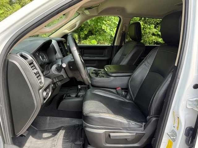 2020 Ram 2500 - Image 12 of 28