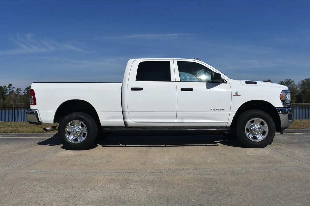 2020 Ram 2500 - Image 3 of 21