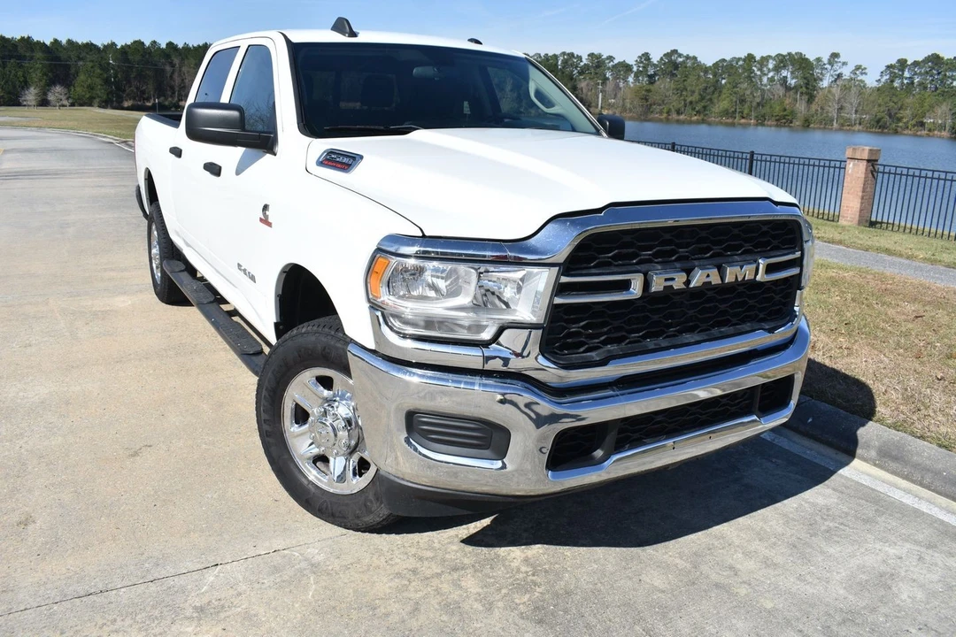 2020 Ram 2500 - Image 2 of 21