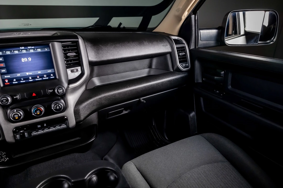 2020 Ram 2500 - Image 8 of 12