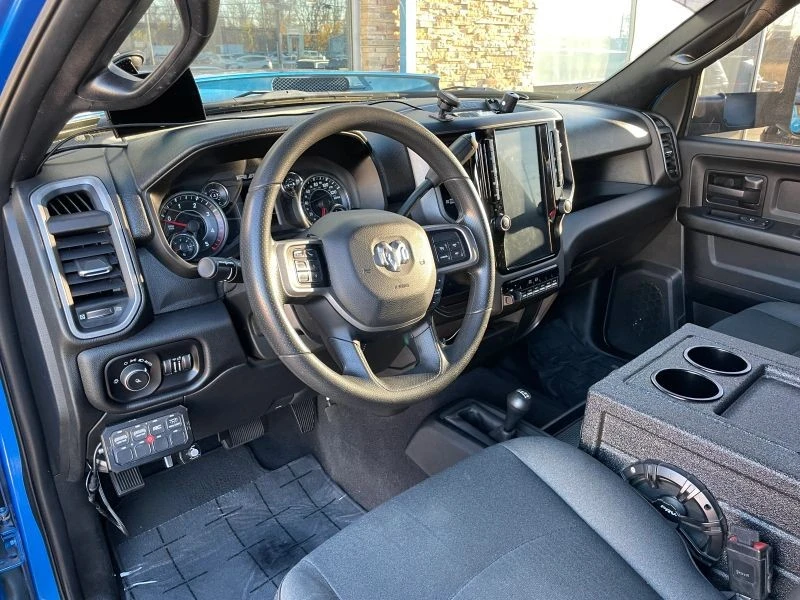 2020 Ram 2500 - Image 2 of 12