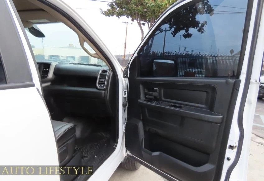2020 Ram 2500 - Image 17 of 21