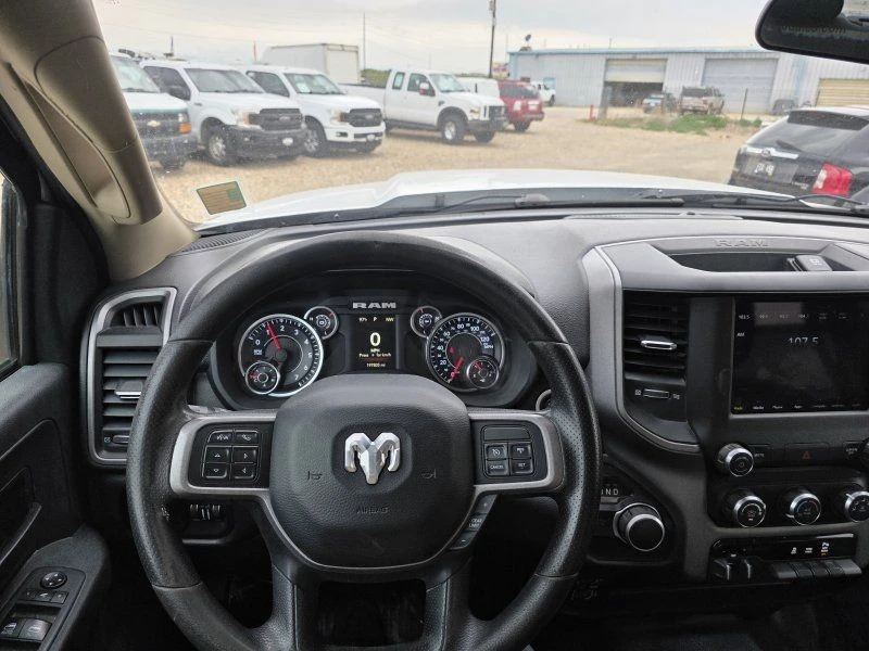 2020 Ram 2500 - Image 15 of 31
