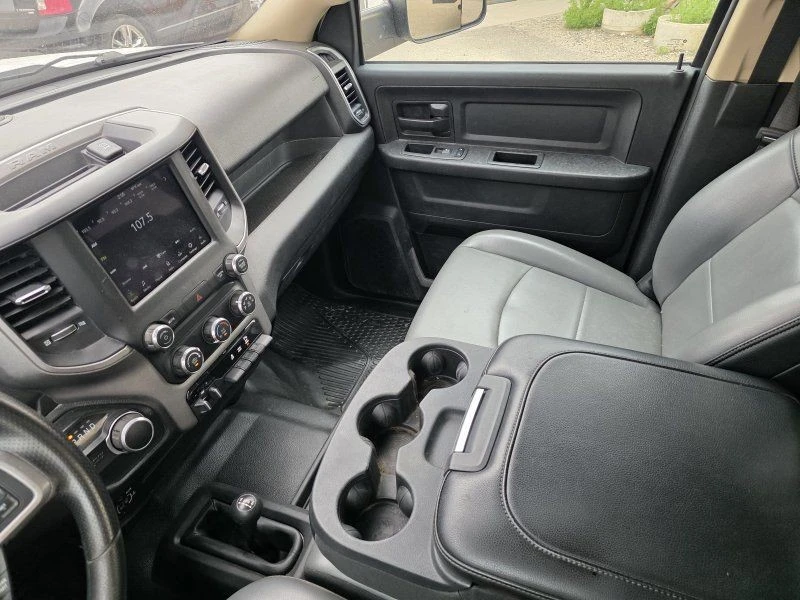 2020 Ram 2500 - Image 17 of 31