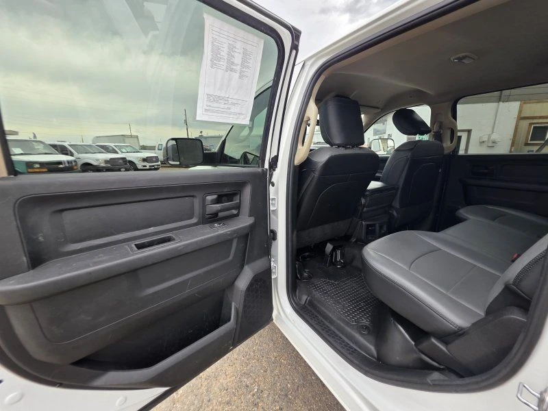 2020 Ram 2500 - Image 18 of 31