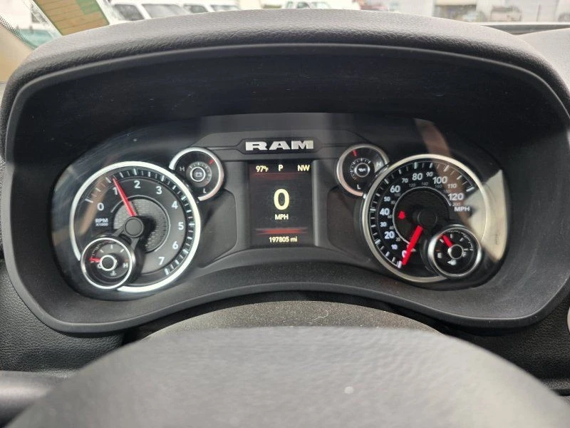2020 Ram 2500 - Image 16 of 31
